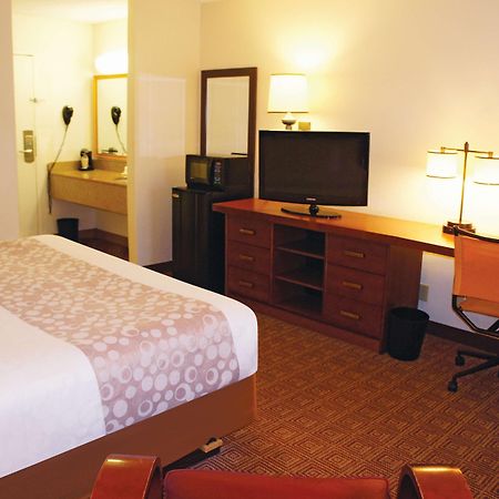 La Quinta Inn By Wyndham Minneapolis Airport Блумингтън Екстериор снимка